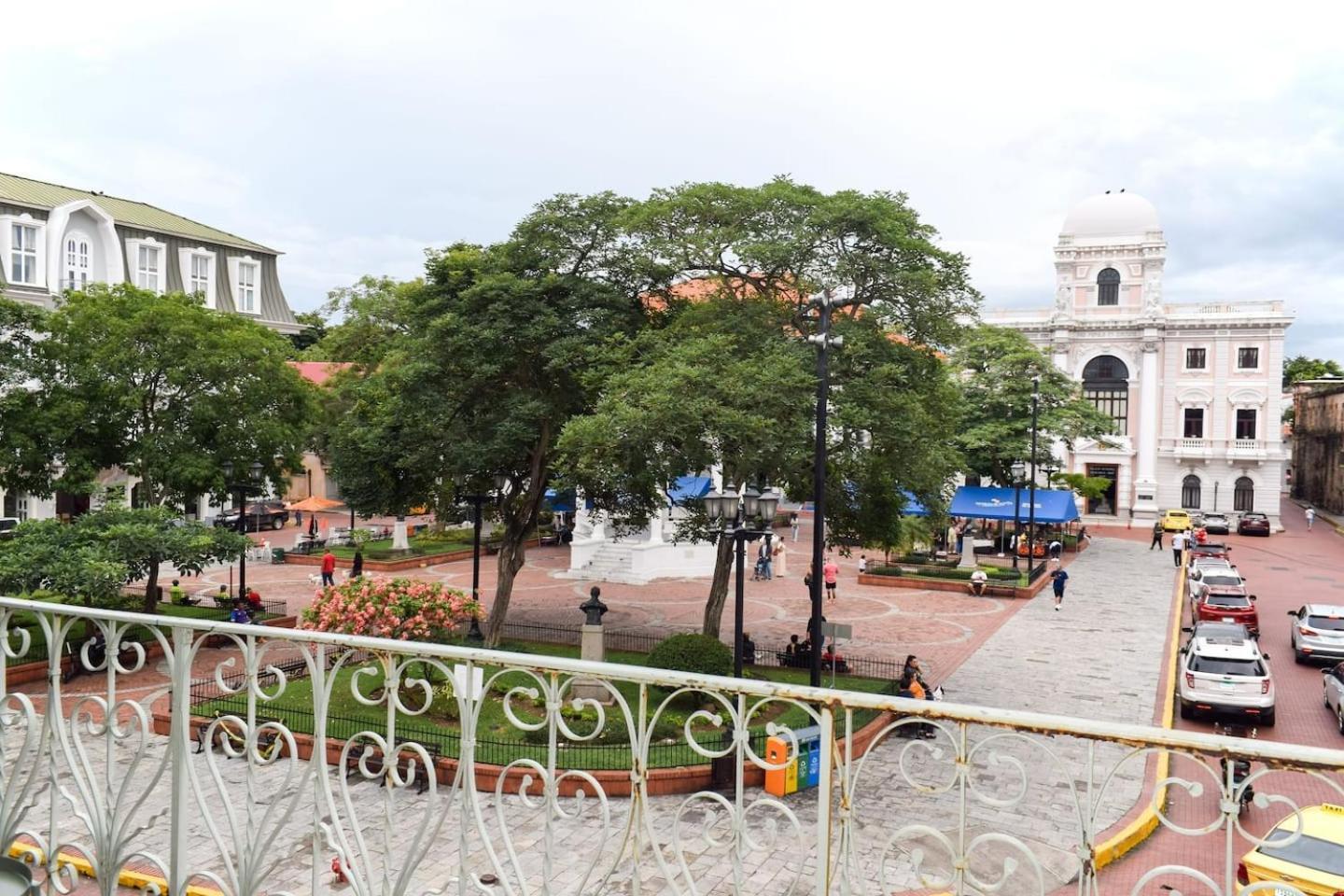 ホテル Amazing Loft With The Best View Of Casco Viejo! パナマ・シティー エクステリア 写真